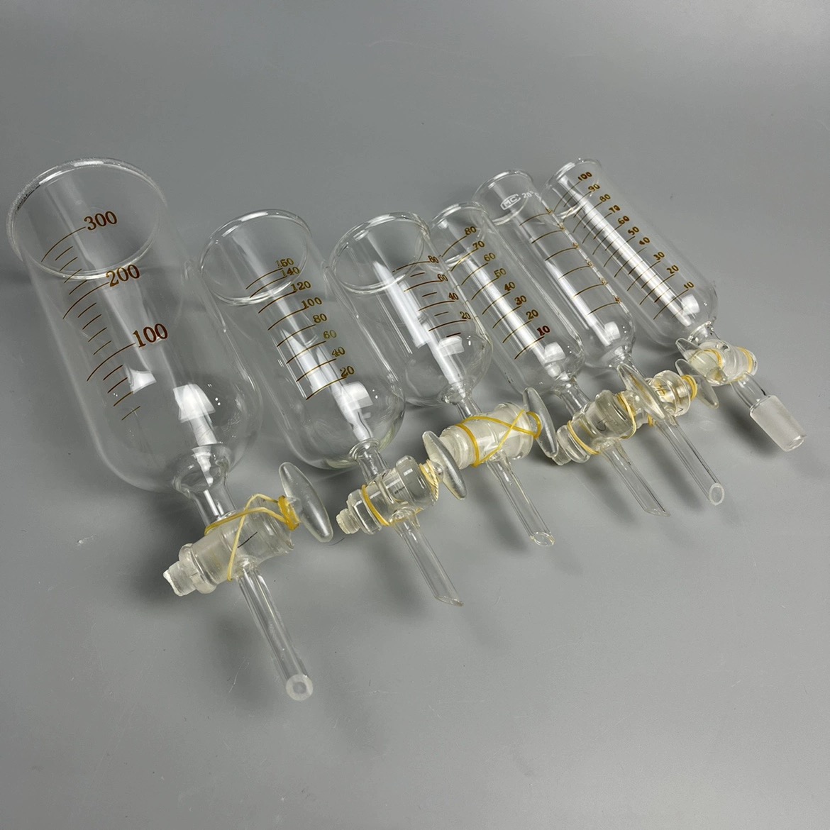 80/150 ミリリットル排出漏斗円筒ガラス液体分離漏斗ドリ - Essential Oils のレビューと価格